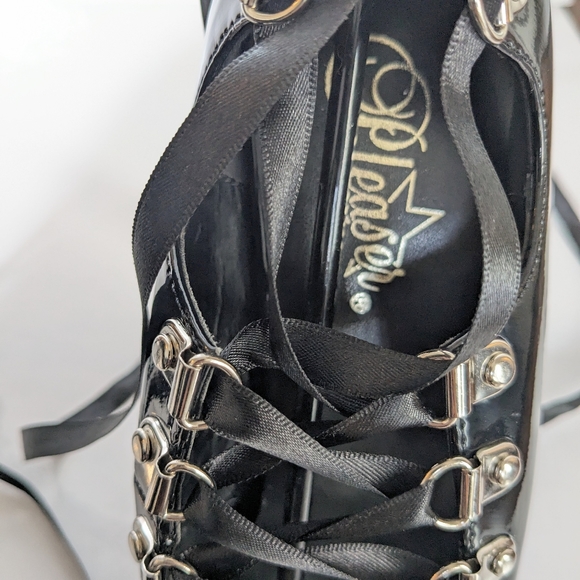 Pleaser Lace Top Shoes - Picture 10 of 15